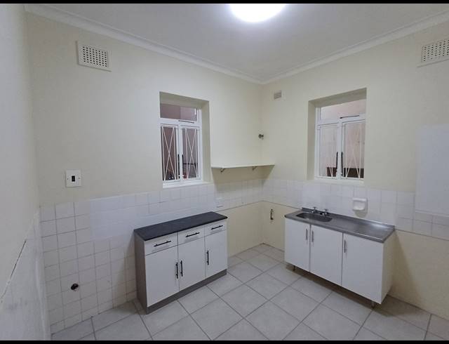 2 BEDROOM APARTMENT FOR SALE IN DURBAN CENTRAL